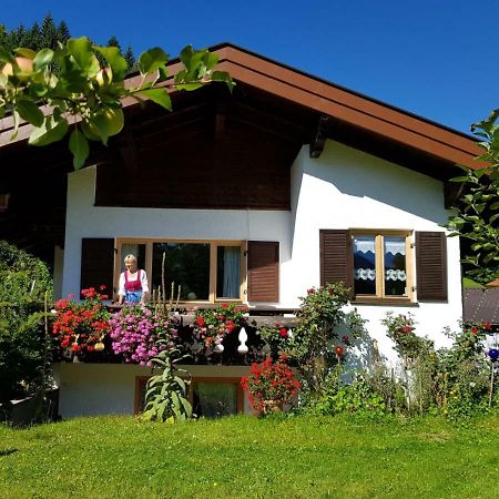 Ferienhaus Ursula Klais Ngoại thất bức ảnh