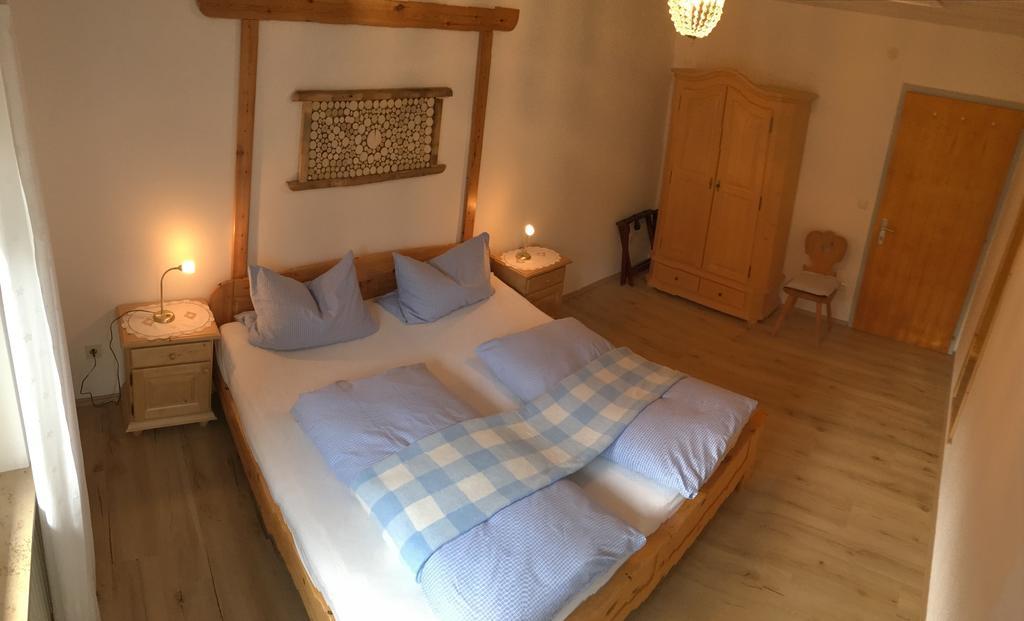 Ferienhaus Ursula Klais Ngoại thất bức ảnh
