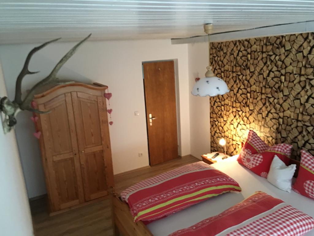 Ferienhaus Ursula Klais Ngoại thất bức ảnh