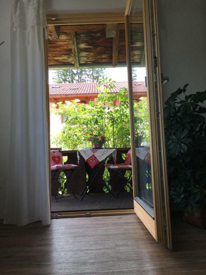 Ferienhaus Ursula Klais Ngoại thất bức ảnh